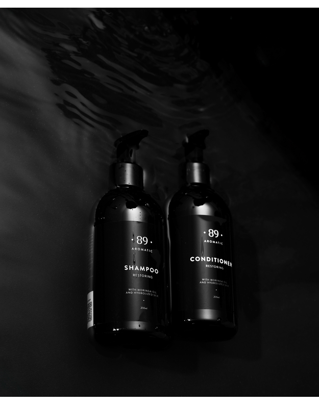 Atkuriamasis plaukų šampūnas Aromatic 89